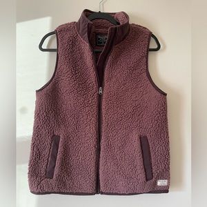 Abercrombie & Fitch sherpa vest